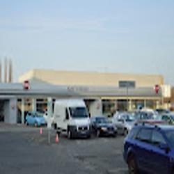 Auto centrum - logo