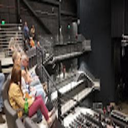 Bradymusiccenter - logo