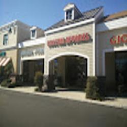 Customapparelthevillages - logo