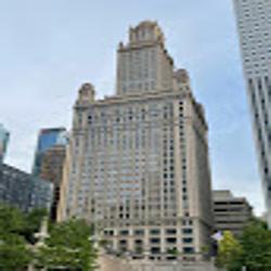 35eastwacker - logo