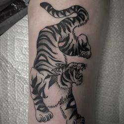 Charlespagetattoos - logo