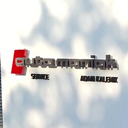 Auto maniak - logo