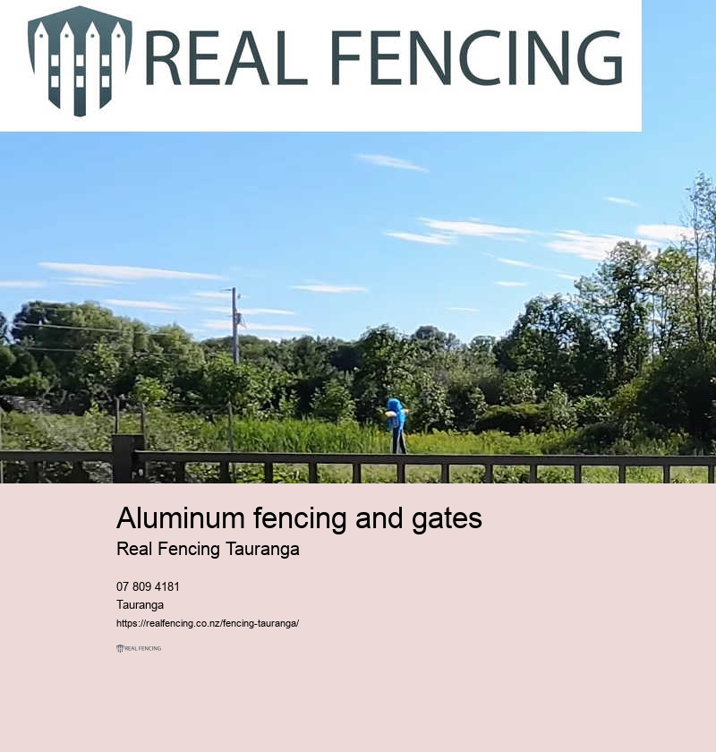 Metal fencing