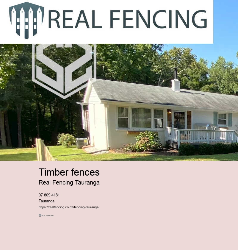 Metal fencing