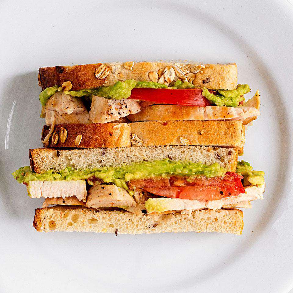 EAT Chicken Avocado And Lettuce  Sandwich