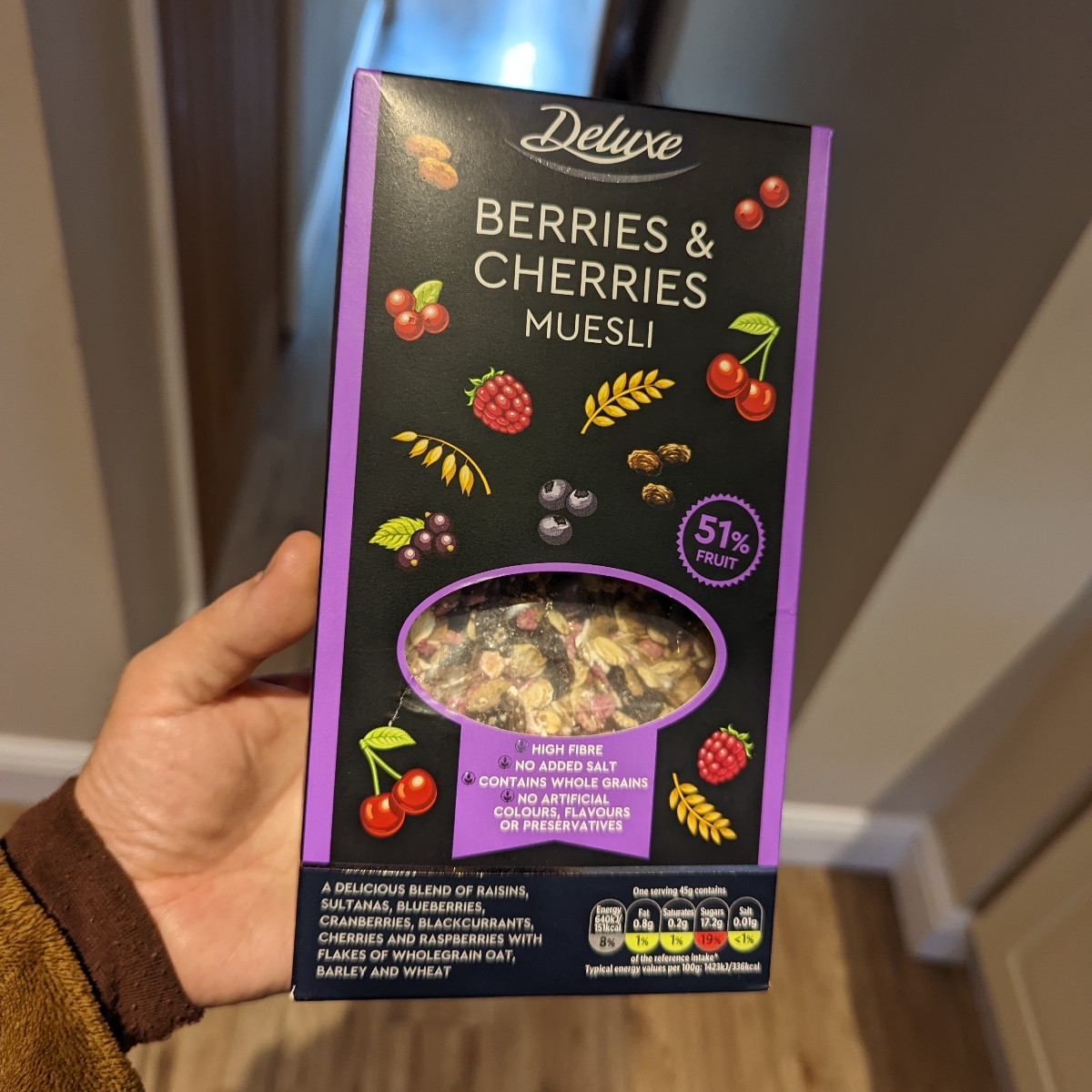 Berries & Cherries Muesli