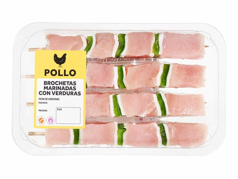 Brochetas Marinadas Con Verduras De Pollo