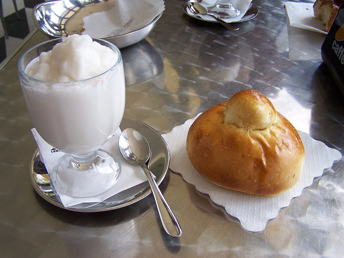 Brioche Granita Siciliana
