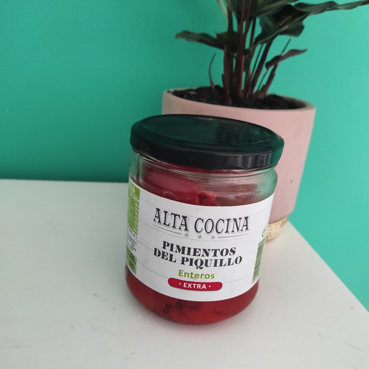 Pimientos Del Piquillo Rojos Y Verdes
