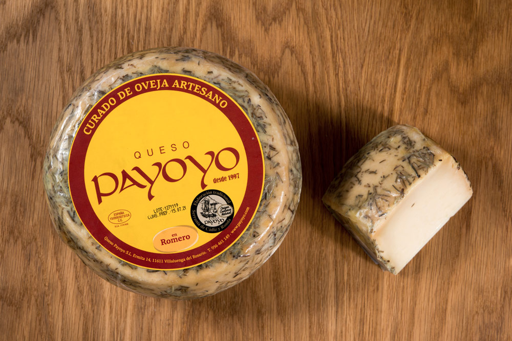 Queso Payoyo Curado De Oveja  En Romero