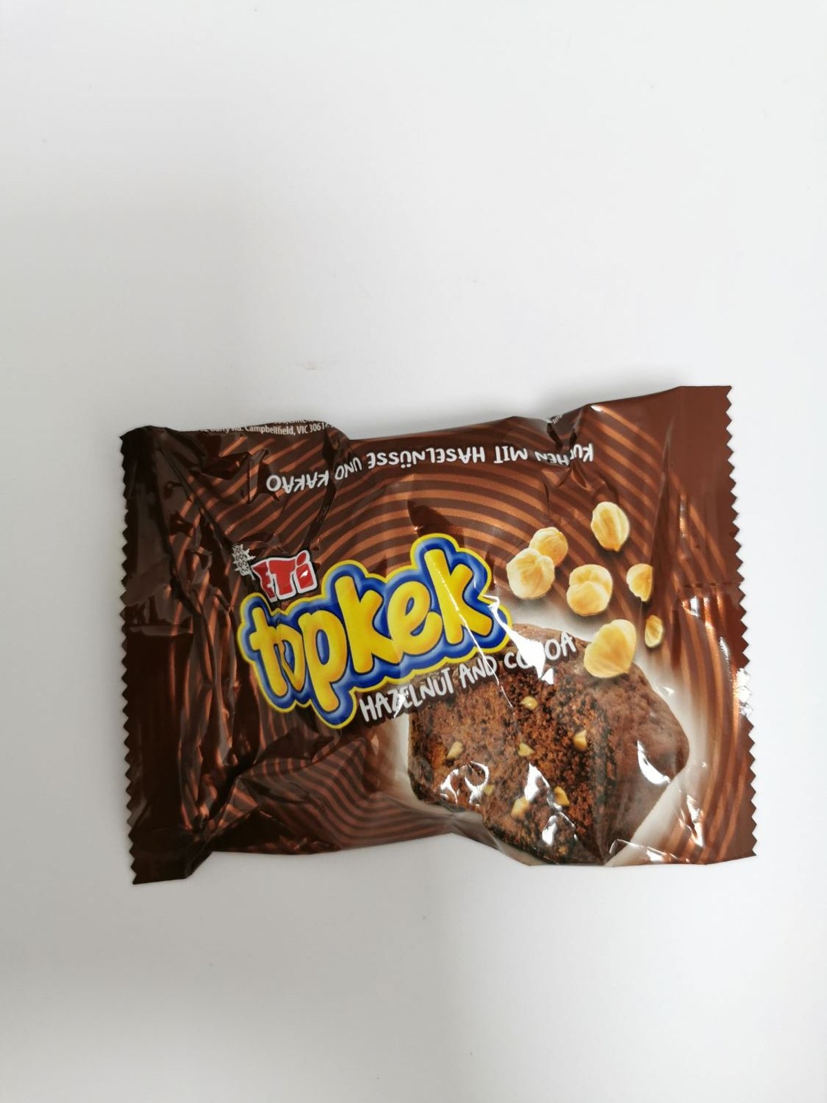 Eti Topkek With Hazelnut & Cocoa