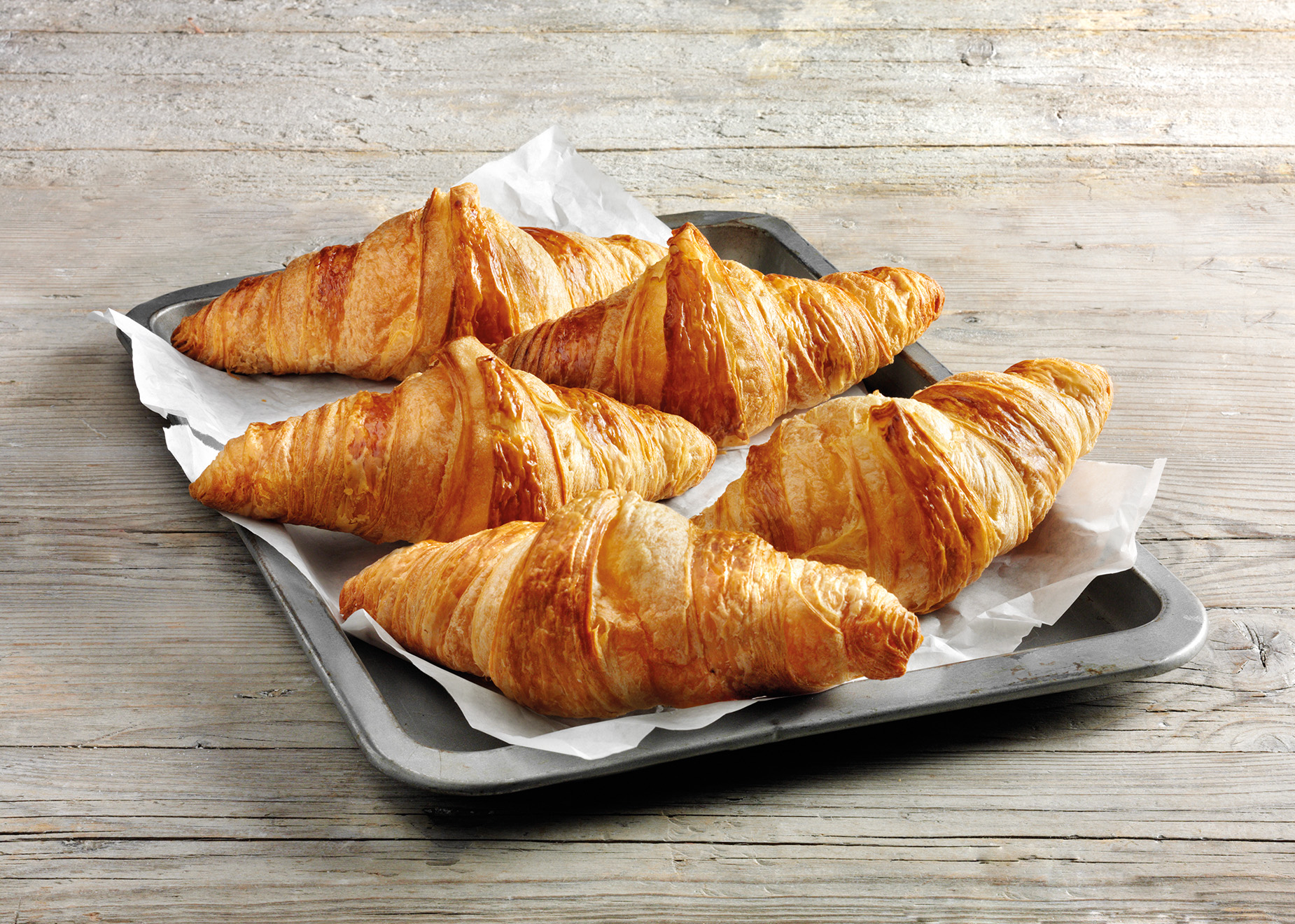 Croissants Franceses De Mantequilla