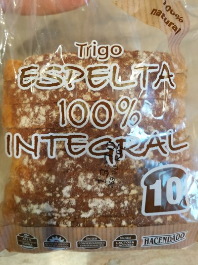 Pan de espelta integral