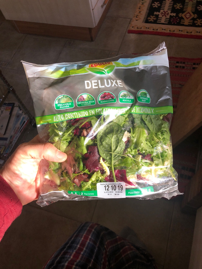 Ensalada deluxe Ensalada deluxe