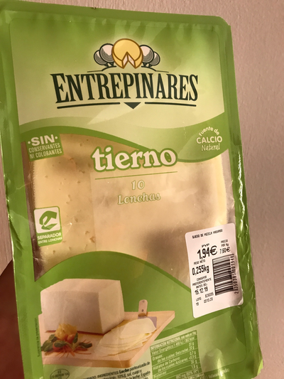 Queso tierno en lonchas Queso tierno en lonchas