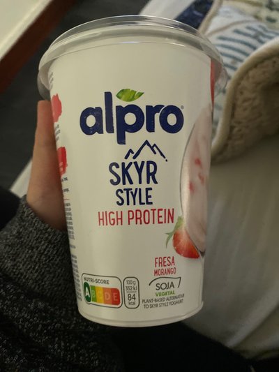 Yogur de soja Skyr sabor fresa Yogur de soja Skyr sabor fresa