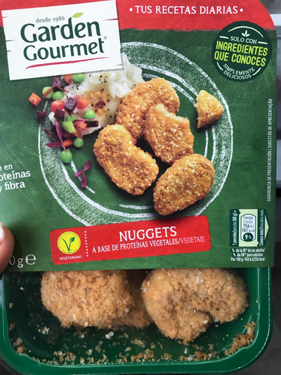 Nuggets a base de proteínas vegetales Nuggets a base de proteínas vegetales
