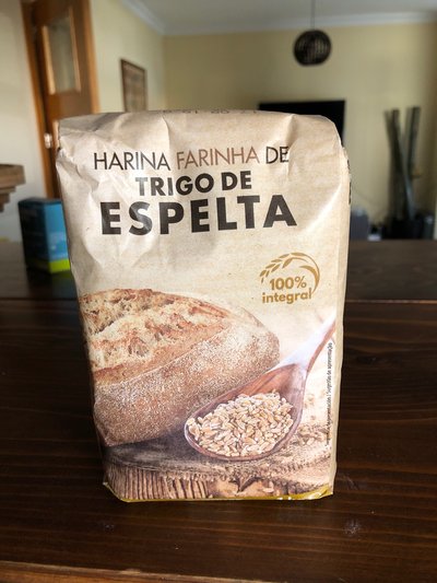 Harina integral de trigo espelta Harina integral de trigo espelta