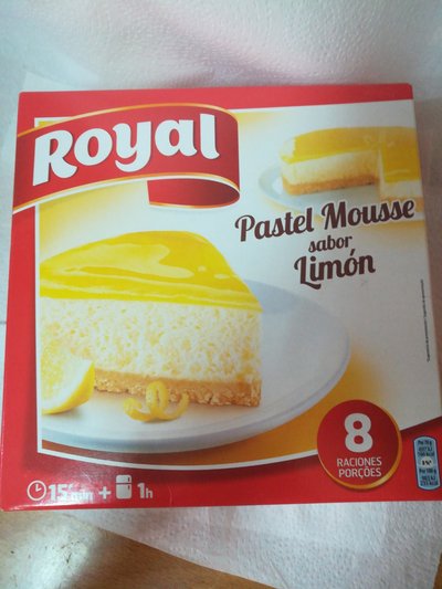 Pastel mousse sabor limón Pastel mousse sabor limón