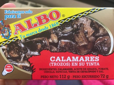 Calamares en su tinta Calamares en su tinta