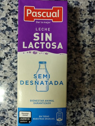 Leche sin lactosa semidesnatada Leche sin lactosa semidesnatada