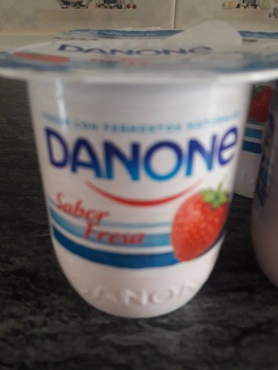 Yogur sabor fresa Yogur sabor fresa