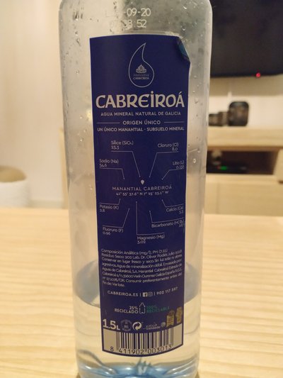 Agua mineral Agua mineral