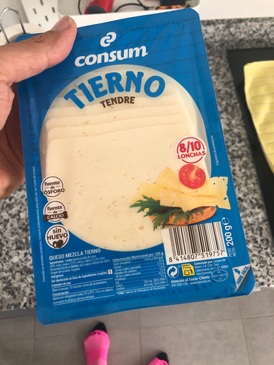 Queso tierno en lonchas Queso tierno en lonchas