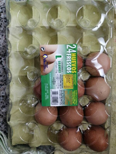 24 Huevos Frescos', 'brand': 'mercadona 24 Huevos Frescos', 'brand': 'mercadona
