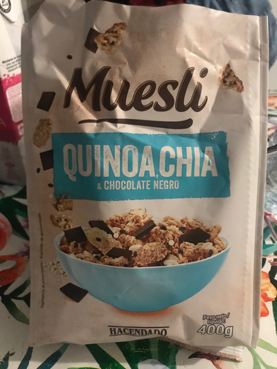 Muesli quinoa chía y chocolate Muesli quinoa chía y chocolate