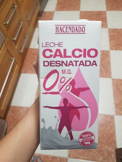 Leche calcio desnatada 0% M.G. Leche calcio desnatada 0% M.G.