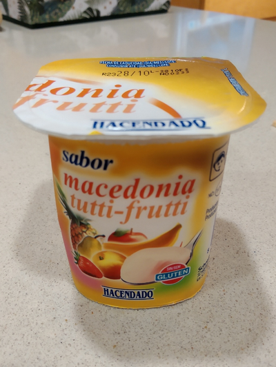 Yogur sabor macedonia Yogur sabor macedonia