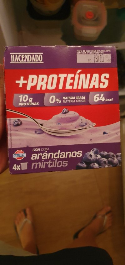 Yogur + proteínas arándanos Yogur + proteínas arándanos