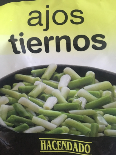 Ajos tiernos Ajos tiernos