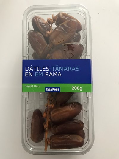 Dátiles en rama Dátiles en rama