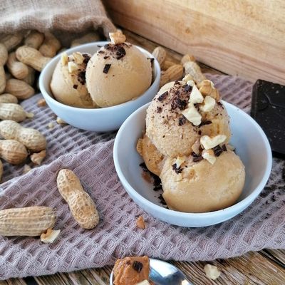 Helado de plátano y crema de cacahuete 