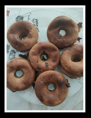 Donuts de avena, plátano y chocolate.