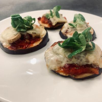 Mini pizzas de berenjena 