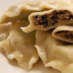 Produkty Klasztorne pierogi z kapustą z grzybami 400G