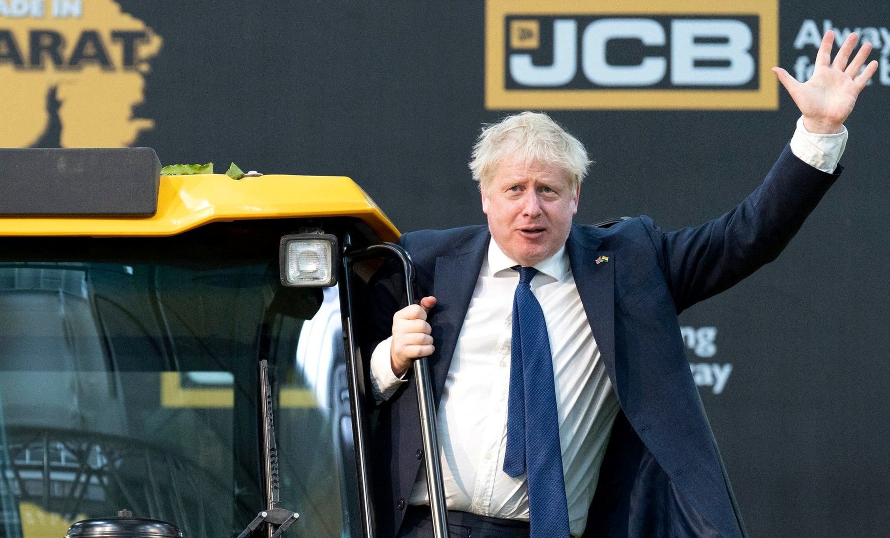 UK PM Officially Opened JCB’s Newest Factory in India