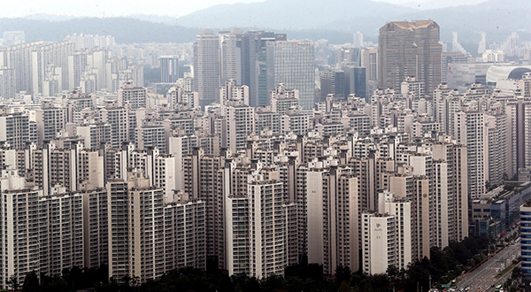 South Koreans Struggle to Climb Property Ladder As Prices Explode