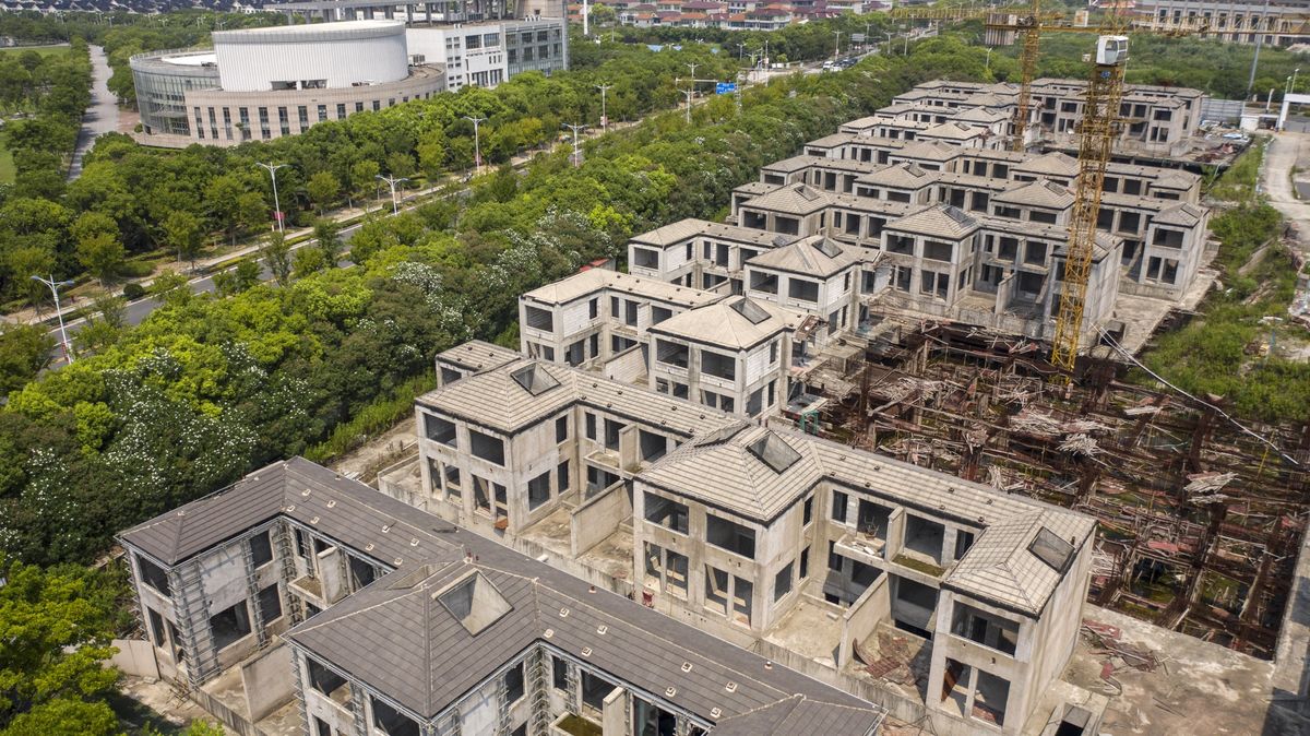 China’s Home Sales Slump Further during Mortgage Boycotts