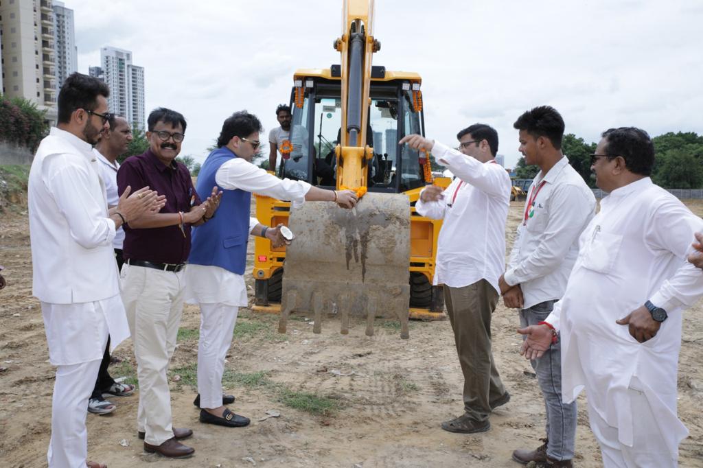 Flag-Hoisting at Royal Green Heights Marks Beginning Of Ambitious Affordable Project