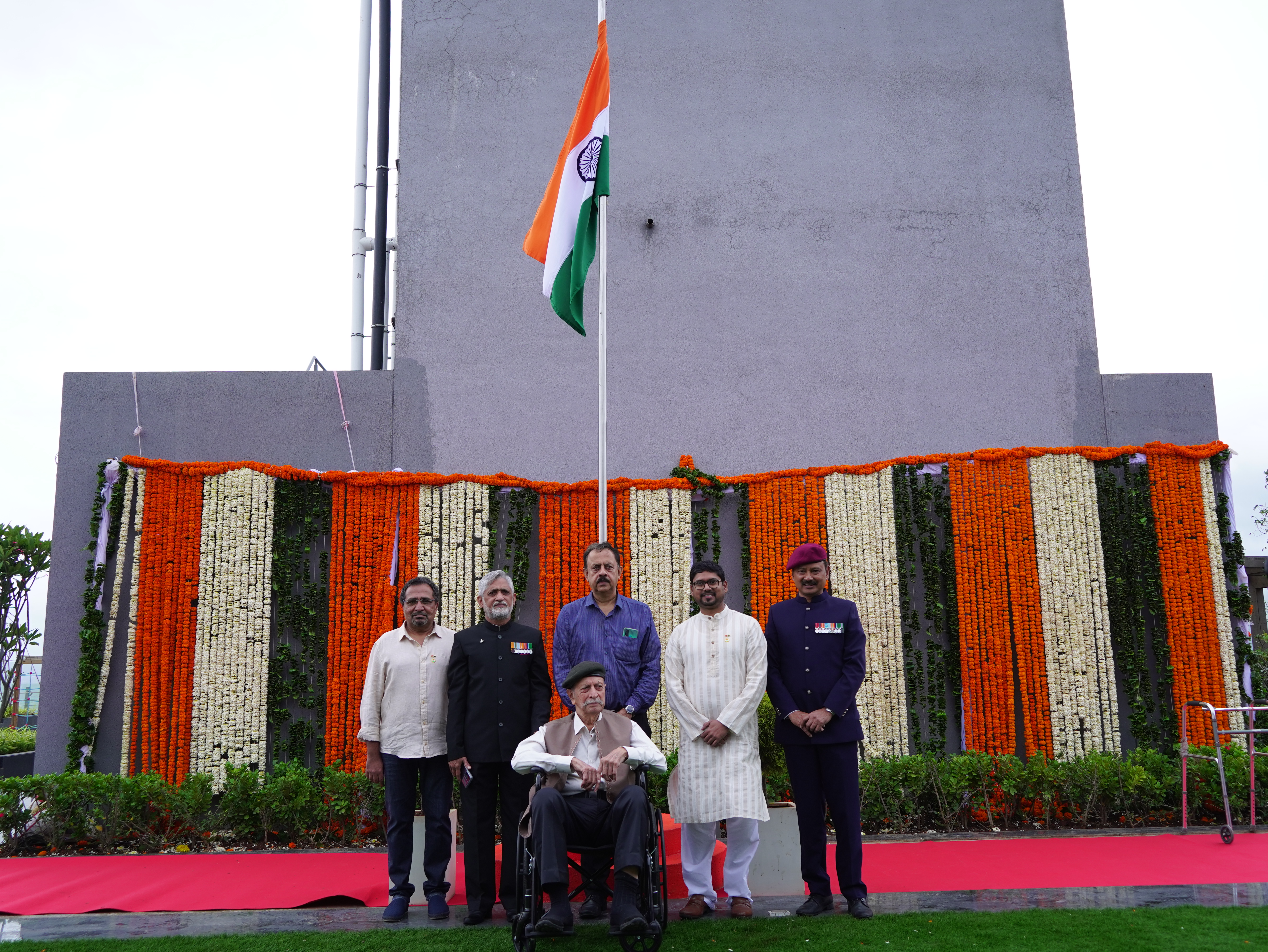 War Veteran Hoists Indian Flag at Pune’s Highest Residential Point
