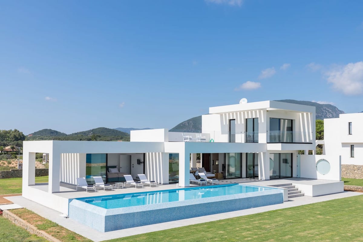 Record Year for Luxury Property Sales in Greece