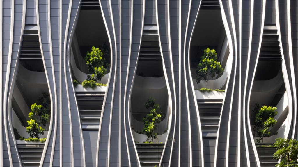 Biophilic Skyscraper with 80,000 Plants Opens In Singapore