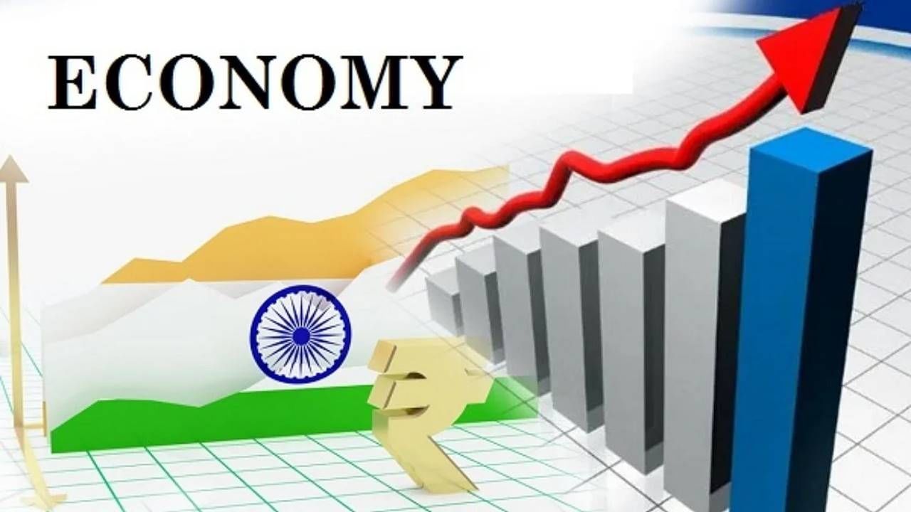 Gujarat, Karnataka & Haryana are Top 3 Fastest Growing Indian States