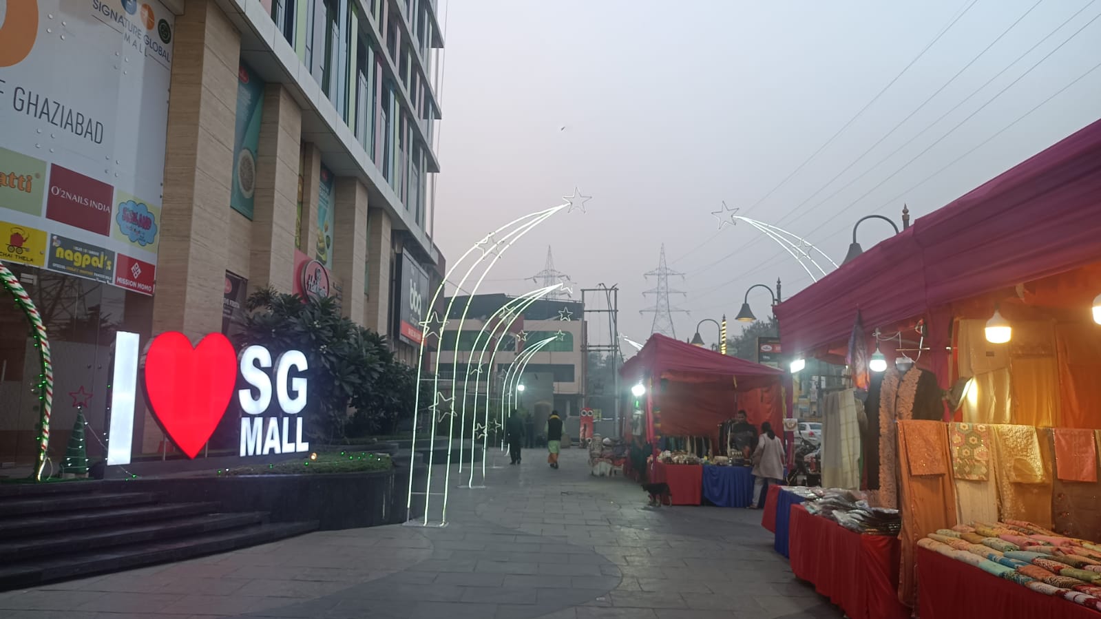Signature Global Food Mall’s Christmas Week in Vaishali