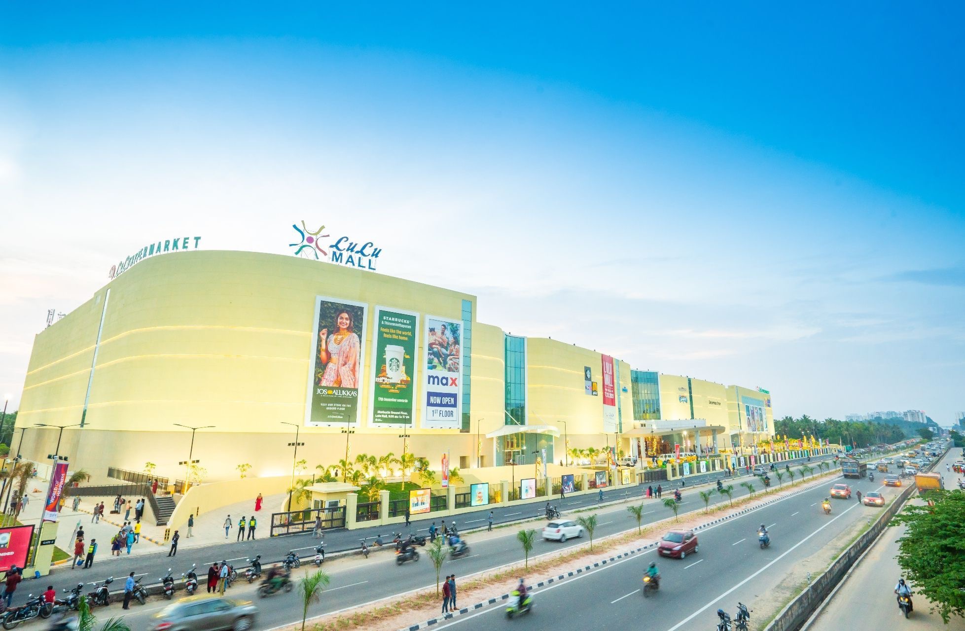 Lulu Group Plans New Malls & Hypermarkets In Gujarat, UP, Tamil Nadu
