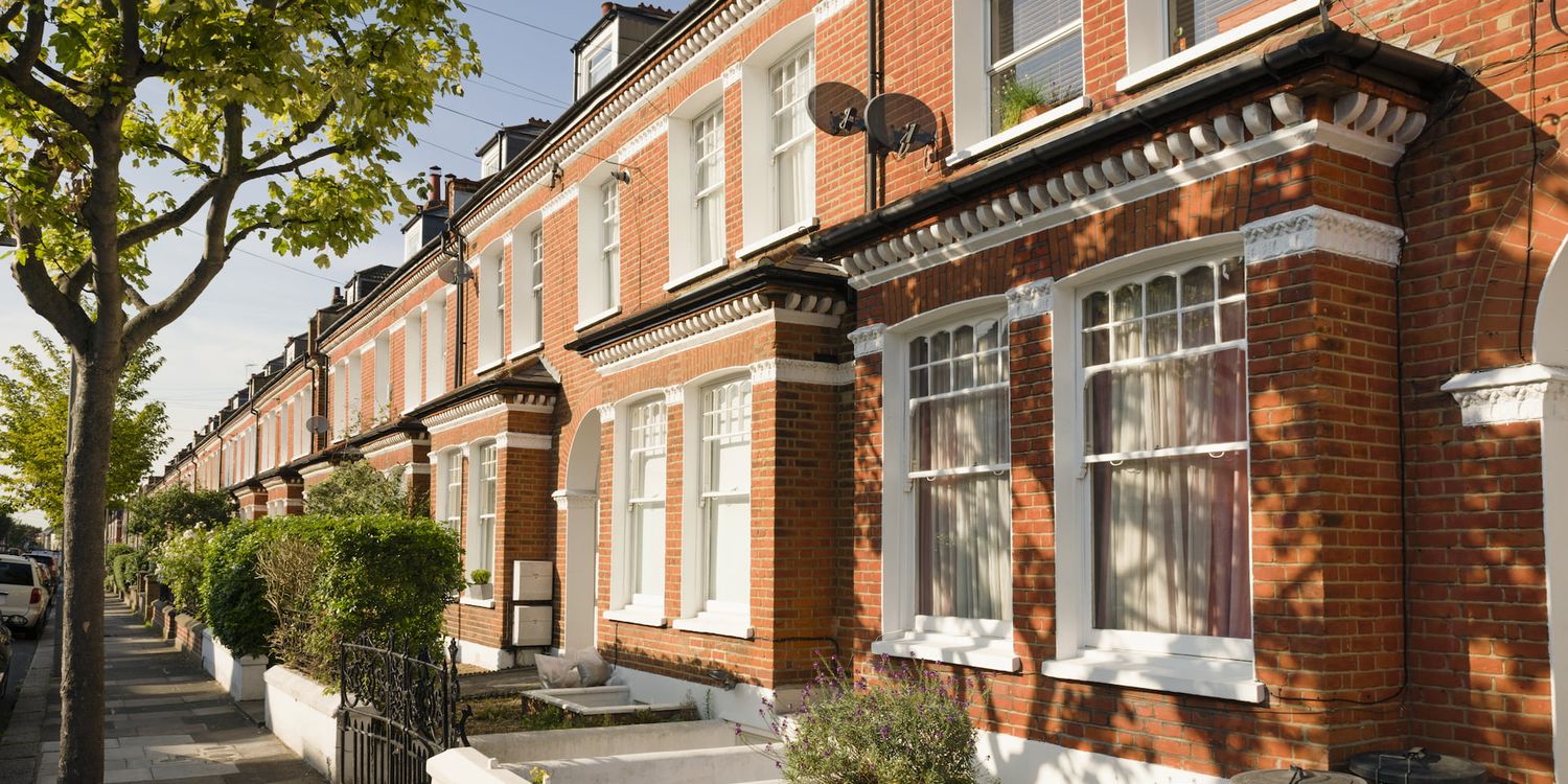 UK Property Demand Declines As House Prices Fall